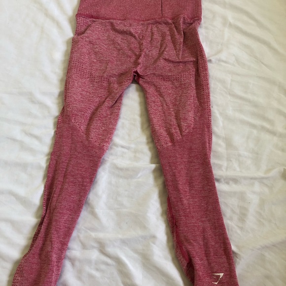 SOLD Pink gym shark leggings - Picture 9 of 13